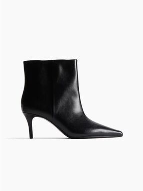 H&M Black Pointed-Toe Heel Ankle Boots